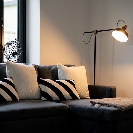 Modern 2-Bed Apartment With Balcony, Close To Oxford City Centre With Free Parking Екстериор снимка